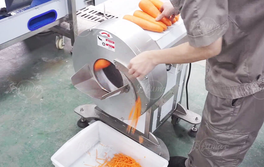Carrot shredding process for fresh vegetable preparation Carrot shredding process for fresh vegetable preparation