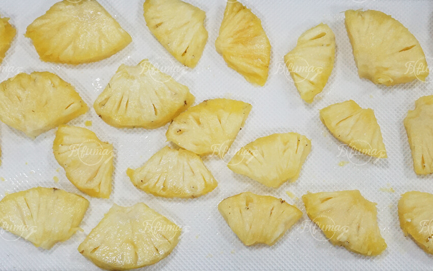pineapple cutting machine