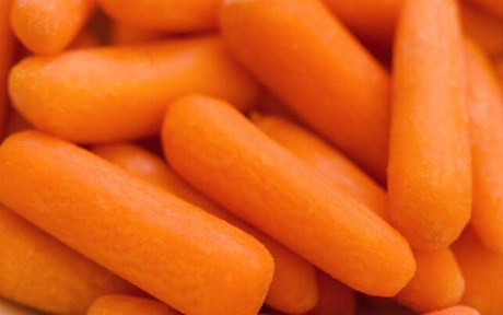 baby carrot .jpg