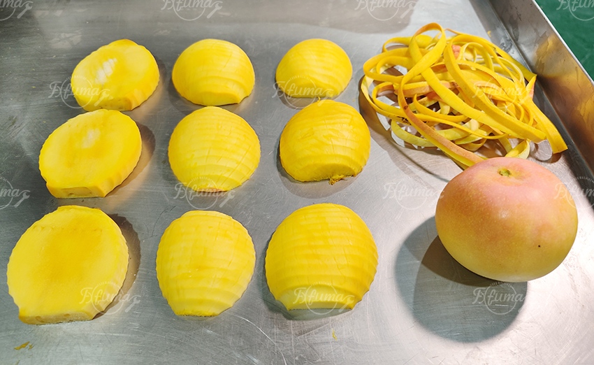 mango peeling cutting