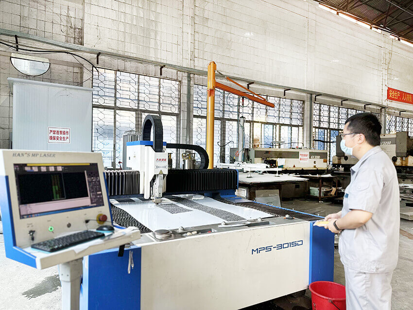Workshop assembling and testing food processing equipment